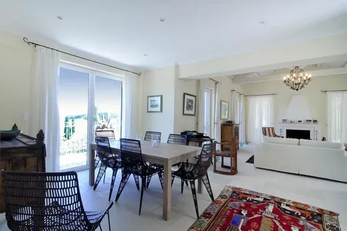 4 Bedrooms Villa in KASSIOPI