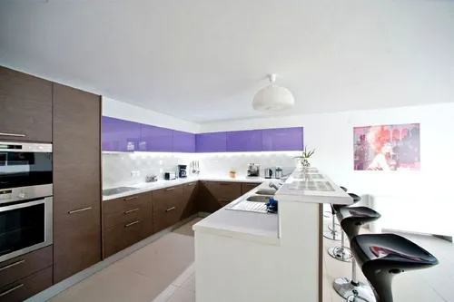 5 Bedrooms Villa in DASSIA