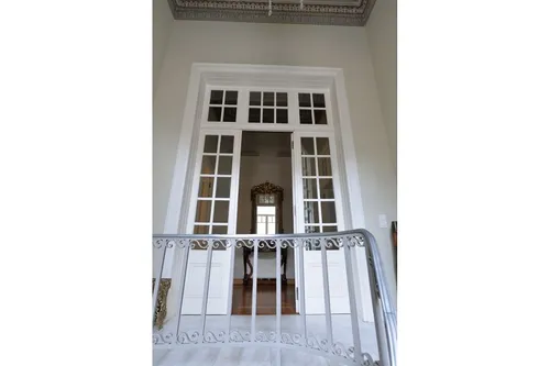  Building in ATHENS (CENTER)