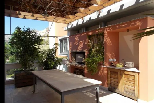 4 Bedrooms Villa in GLYFADA