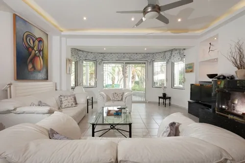 6 Bedrooms Villa in KASSANDRA (FIRST LEG)