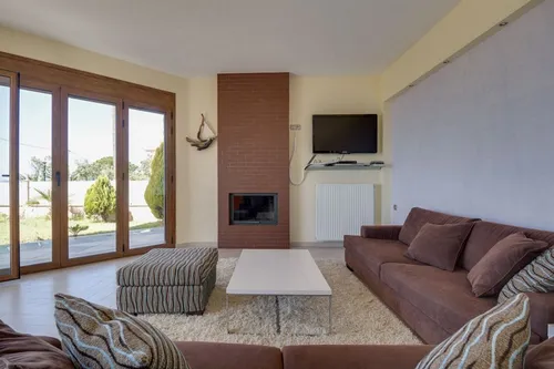 3 Bedrooms Villa in SITHONIA (SECOND LEG)