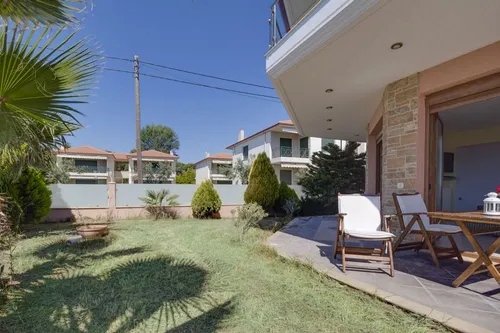 3 Bedrooms Villa in SITHONIA (SECOND LEG)