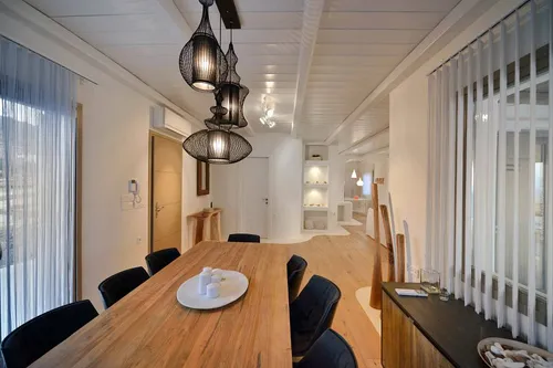 5 Bedrooms Villa in KALAFATIS