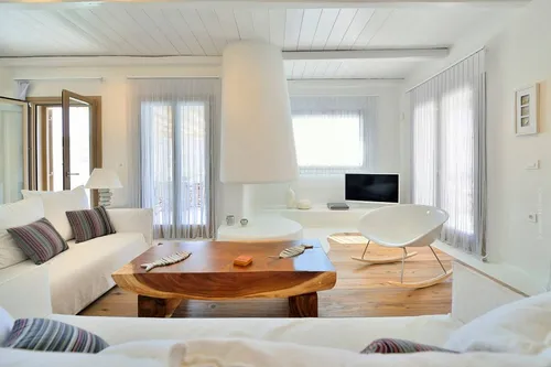 5 Bedrooms Villa in KALAFATIS