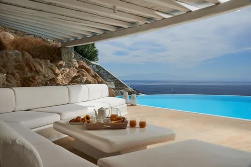 6 Bedrooms Villa in AGIOS LAZAROS