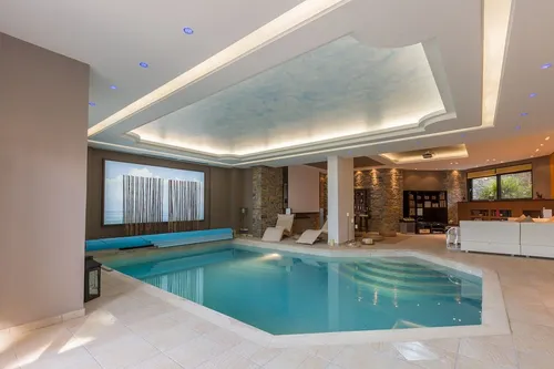 4 Bedrooms Villa in OROPOS