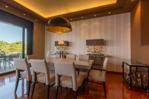 4 Bedrooms Villa in OROPOS