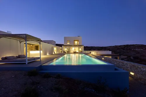 5 Bedrooms Villa in AMPELAS
