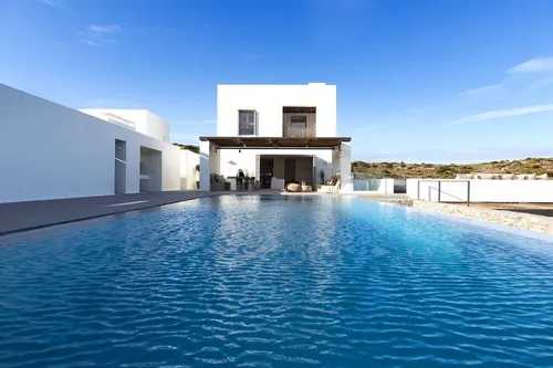 5 Bedrooms Villa in AMPELAS