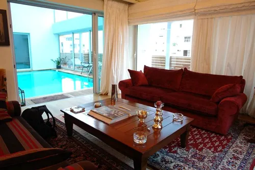 4 Bedrooms Apartment in GLYFADA
