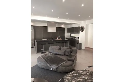 5 Bedrooms Villa in VOULA