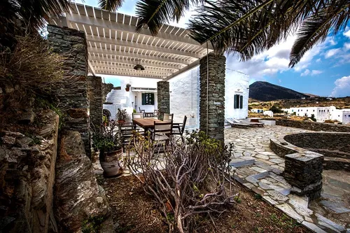 4 Bedrooms Villa in SIFNOS