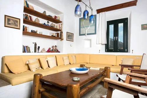 4 Bedrooms Villa in SIFNOS