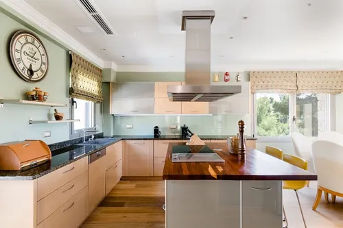 5 Bedrooms Villa in MARATHONAS