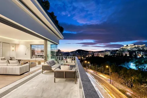  Building in PANGRATI