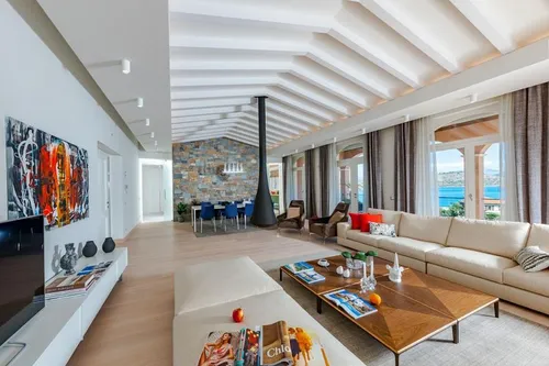 6 Bedrooms Villa in ELOUNDA
