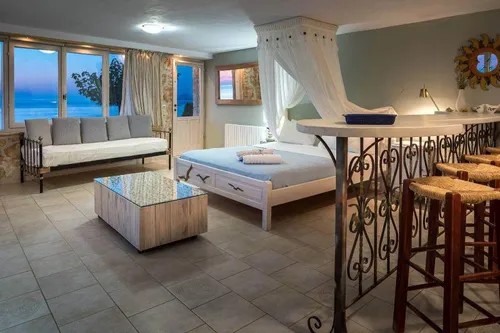 4 Bedrooms Villa in ZAKYNTHOS