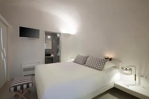 3 Bedrooms Villa in FIROSTEFANI