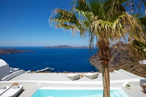 3 Bedrooms Villa in FIROSTEFANI