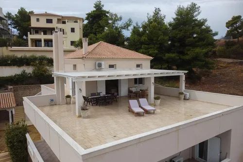 8 Bedrooms Villa in PORTO HELI