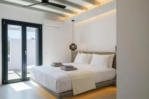 5 Bedrooms Villa in ORNOS