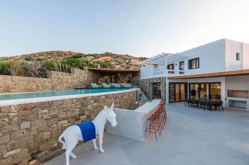 5 Bedrooms Villa in ORNOS