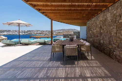 6 Bedrooms Villa in ORNOS