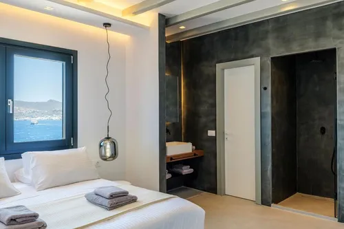 6 Bedrooms Villa in ORNOS