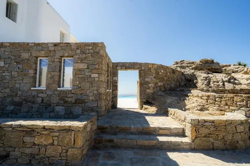 6 Bedrooms Villa in FAROS