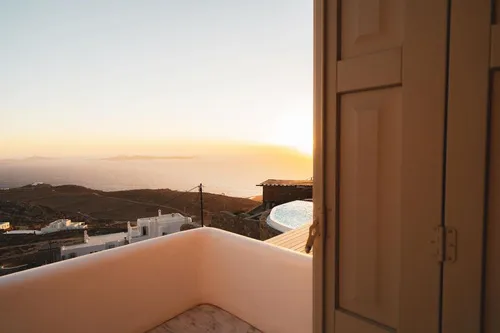 8 Bedrooms Villa in FAROS