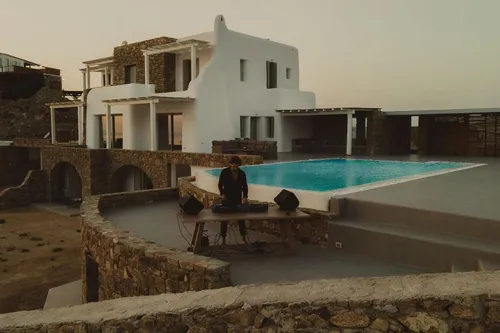 8 Bedrooms Villa in FAROS