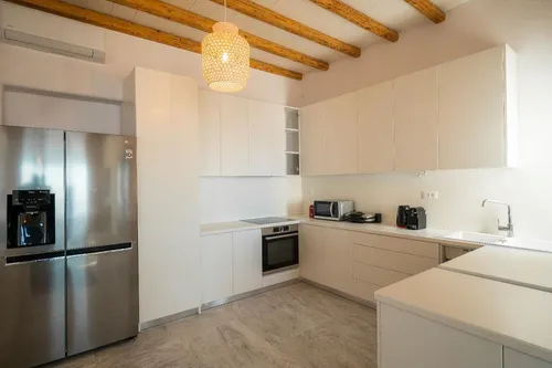 8 Bedrooms Villa in FAROS