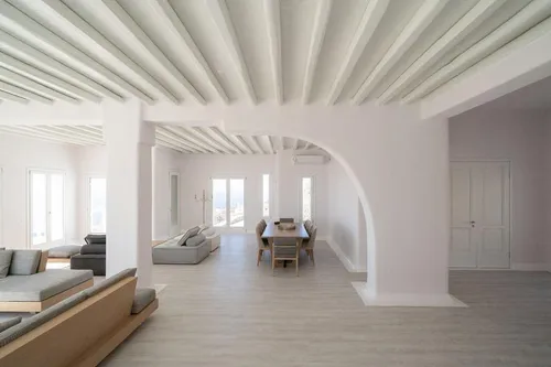 8 Bedrooms Villa in FAROS