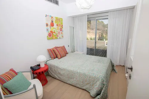 6 Bedrooms Villa in AGIA MARINA