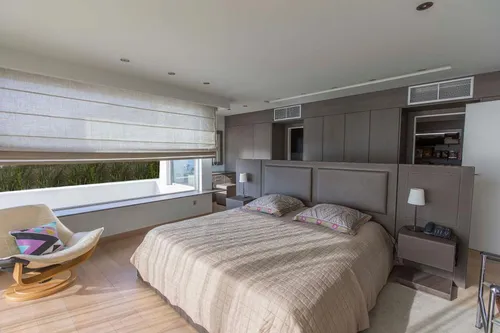 6 Bedrooms Villa in AGIA MARINA