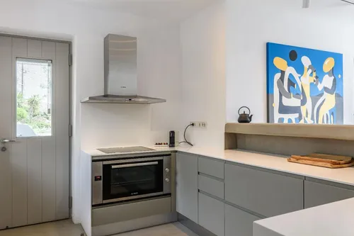 6 Bedrooms Villa in TOURLOS