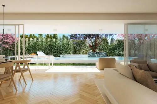 4 Bedrooms Apartment in VOULA