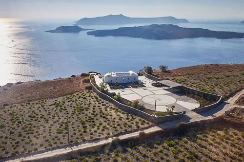 5 Bedrooms Villa in MEGALOCHORI