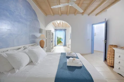 9 Bedrooms Villa in AGIOS LAZAROS