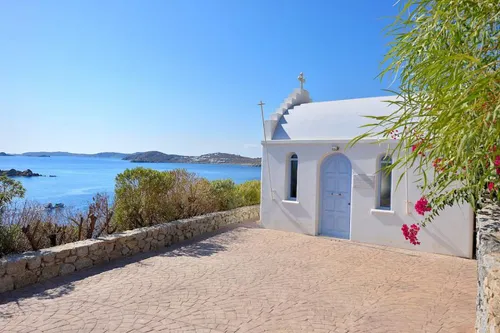 9 Bedrooms Villa in AGIOS LAZAROS