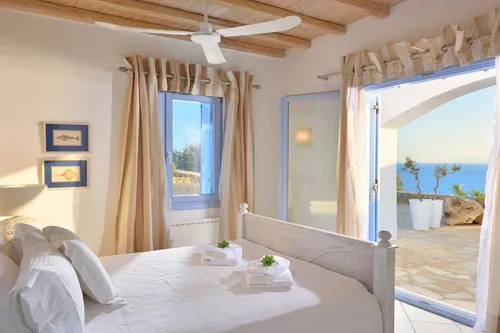 9 Bedrooms Villa in AGIOS LAZAROS