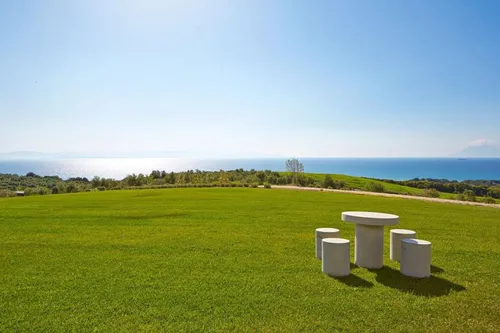 14 Bedrooms Villa in KYLLINI