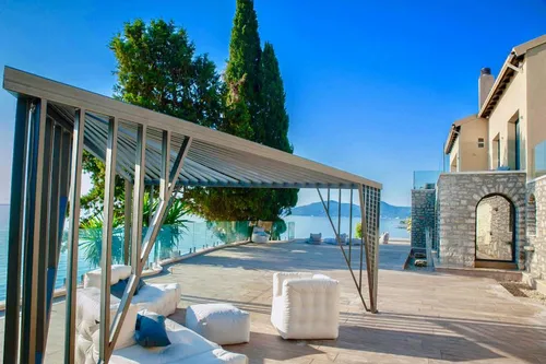 7 Bedrooms Villa in CORFU