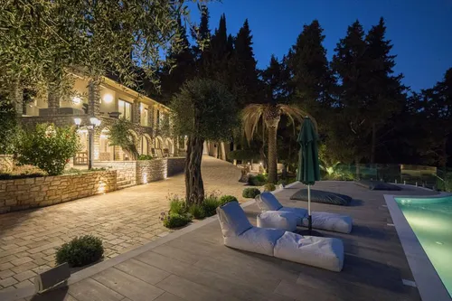 7 Bedrooms Villa in CORFU