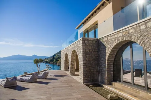 7 Bedrooms Villa in CORFU