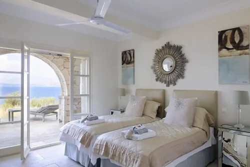 10 Bedrooms Villa in CORFU