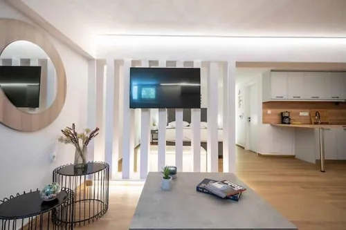 3 Bedrooms Villa in VARI