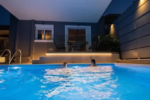 3 Bedrooms Villa in VARI