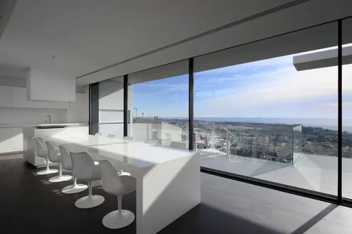 4 Bedrooms Villa in ALIMOS